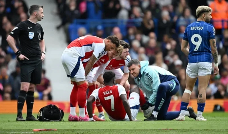 huyen-thoai-liverpool-bao-ve-trong-tai-len-tieng-ung-ho