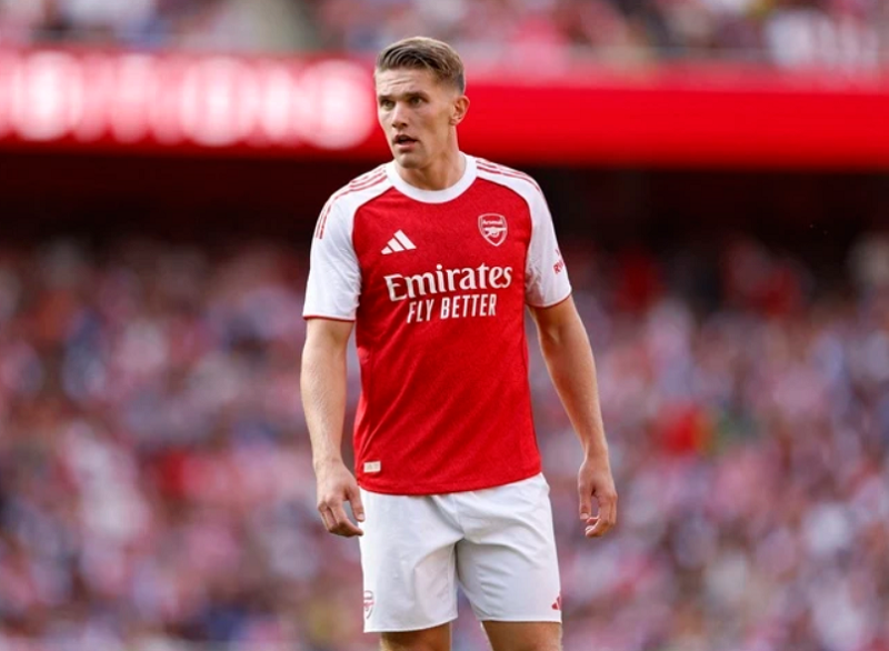 arsenal-tang-hoa-luc-tan-cong-voi-gyokeres